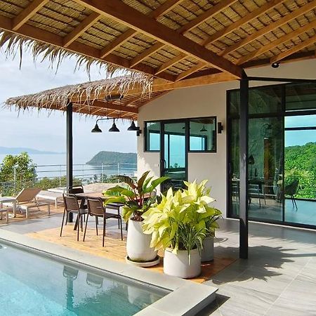 Villa On The Rock - 360 Bay View تونغ سالا المظهر الخارجي الصورة
